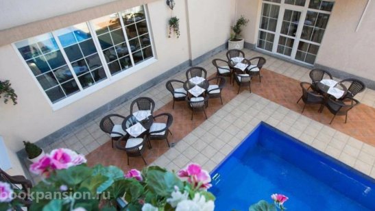 Пансионат Ласточка «Времена года» фото